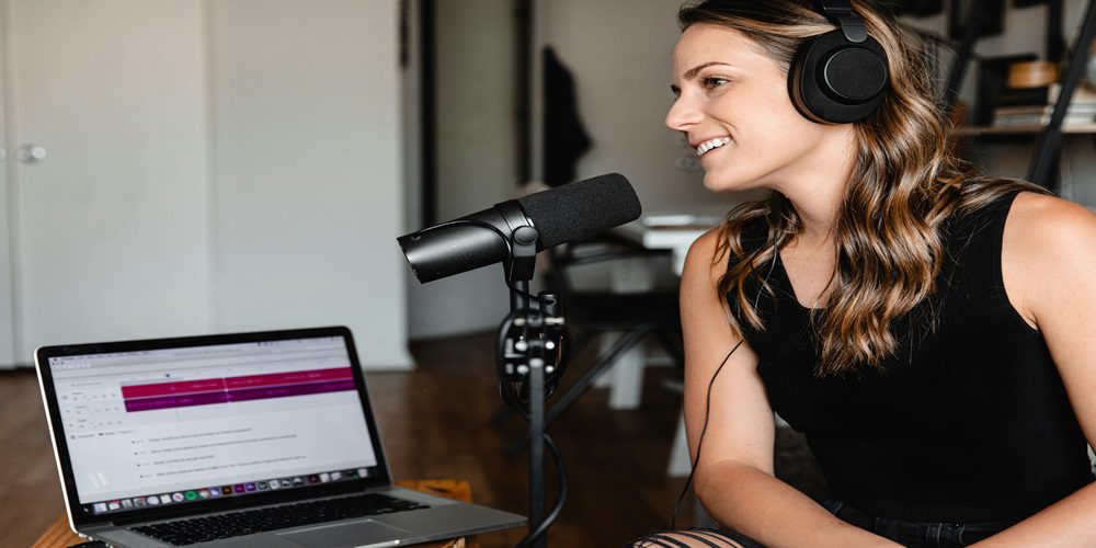the-rise-of-finance-podcasts:-how-they’re-shaping-the-future-of-investment-education